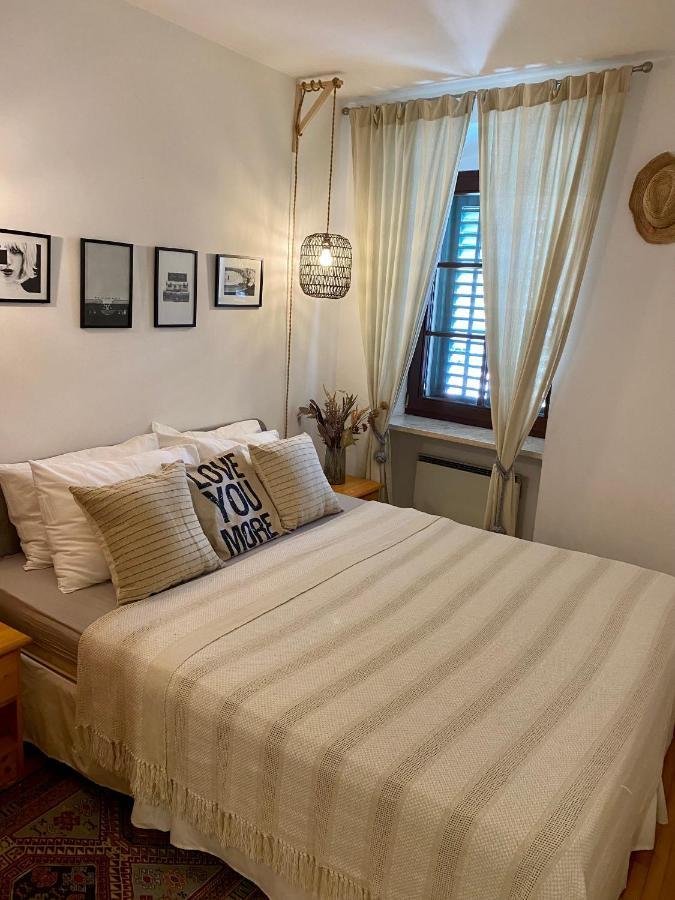 La Casa Di Lola Apartment Rovinj Bagian luar foto